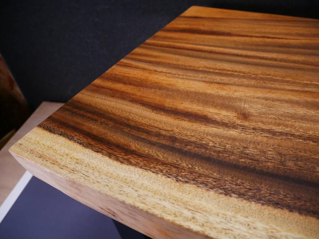 限定値下　新品　手作りミニテーブル　モンキーポッド　天然木　4436